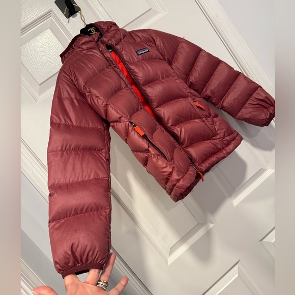 Patagonia Hi-Loft Down Sweater Hoody jacket Girls
size 6-7 Small Puffer Red ❤️ - Picture 2 of 11